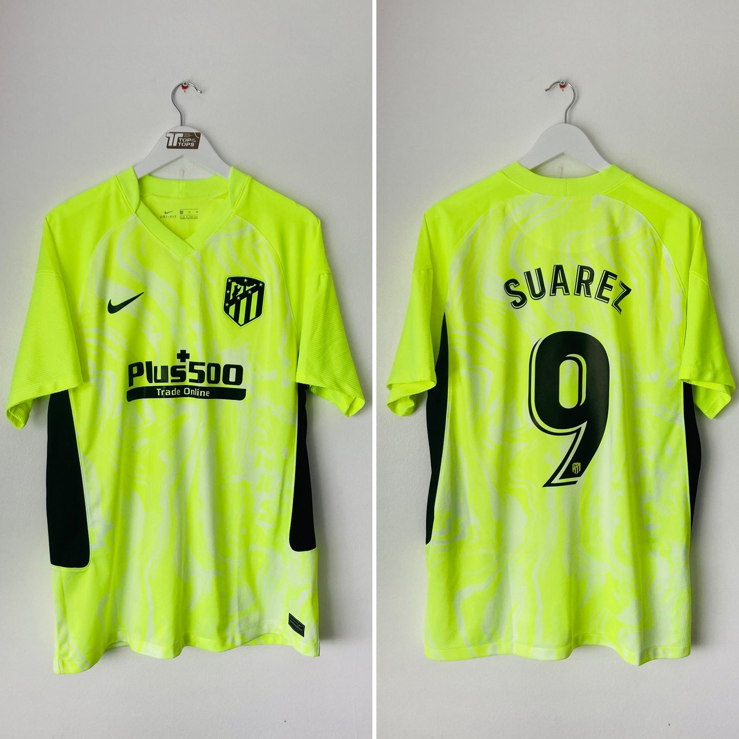 Atletico Madrid third football shirt
2020/21 Suarez XL