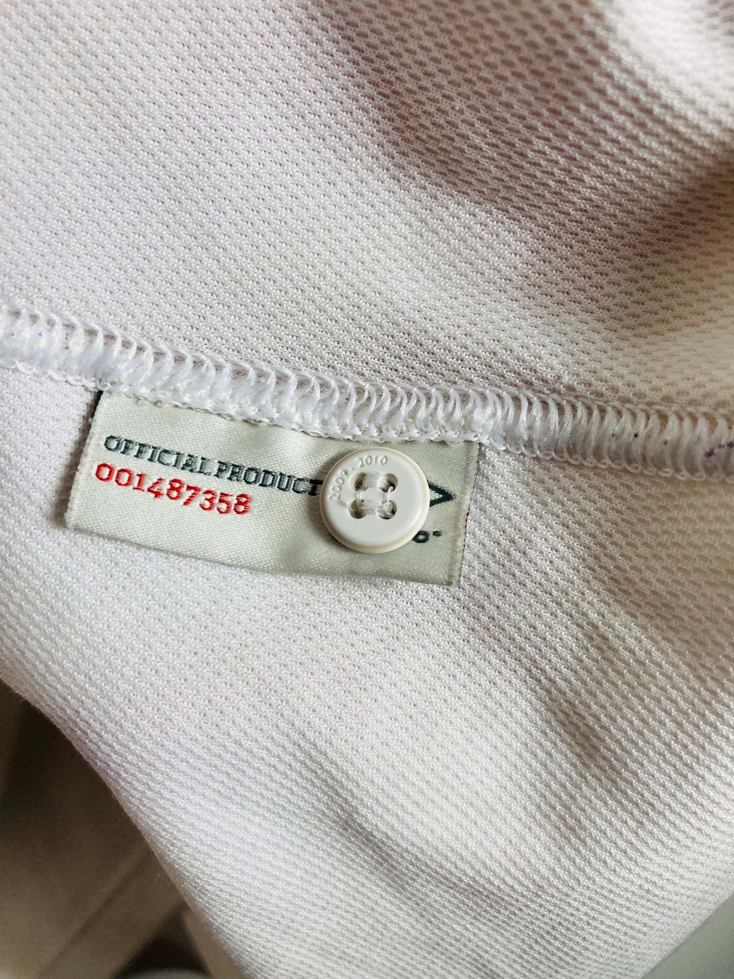 England home football shirt 2010 XL