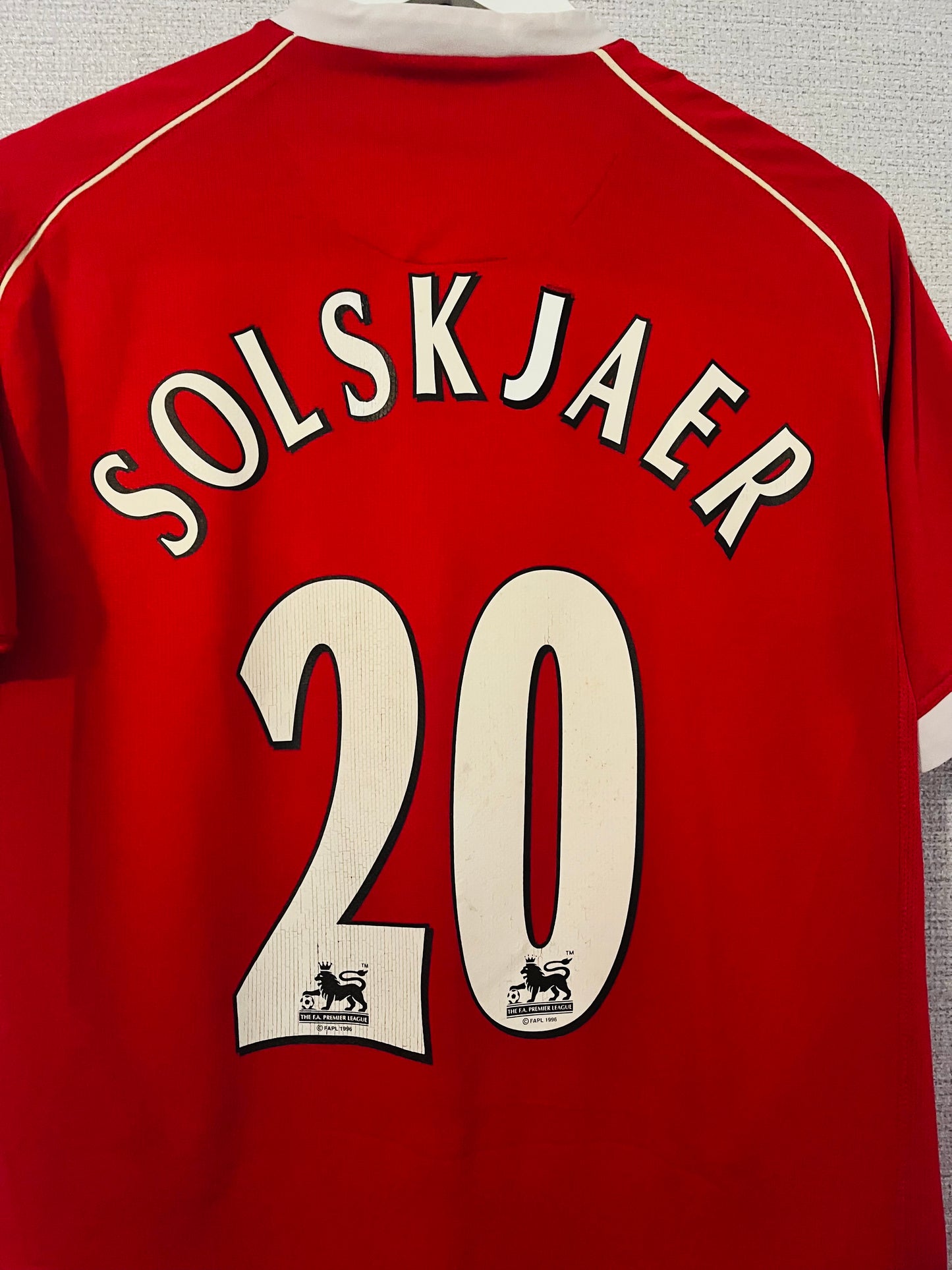 Manchester United home football shirt 2006/07 Solskjaer Medium