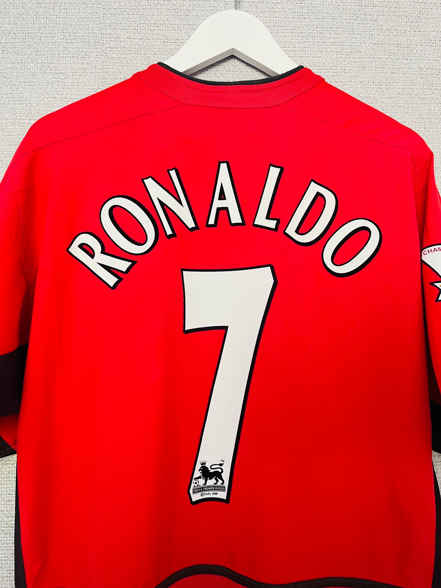 Manchester United home football shirt 2003/04 CR7 Large