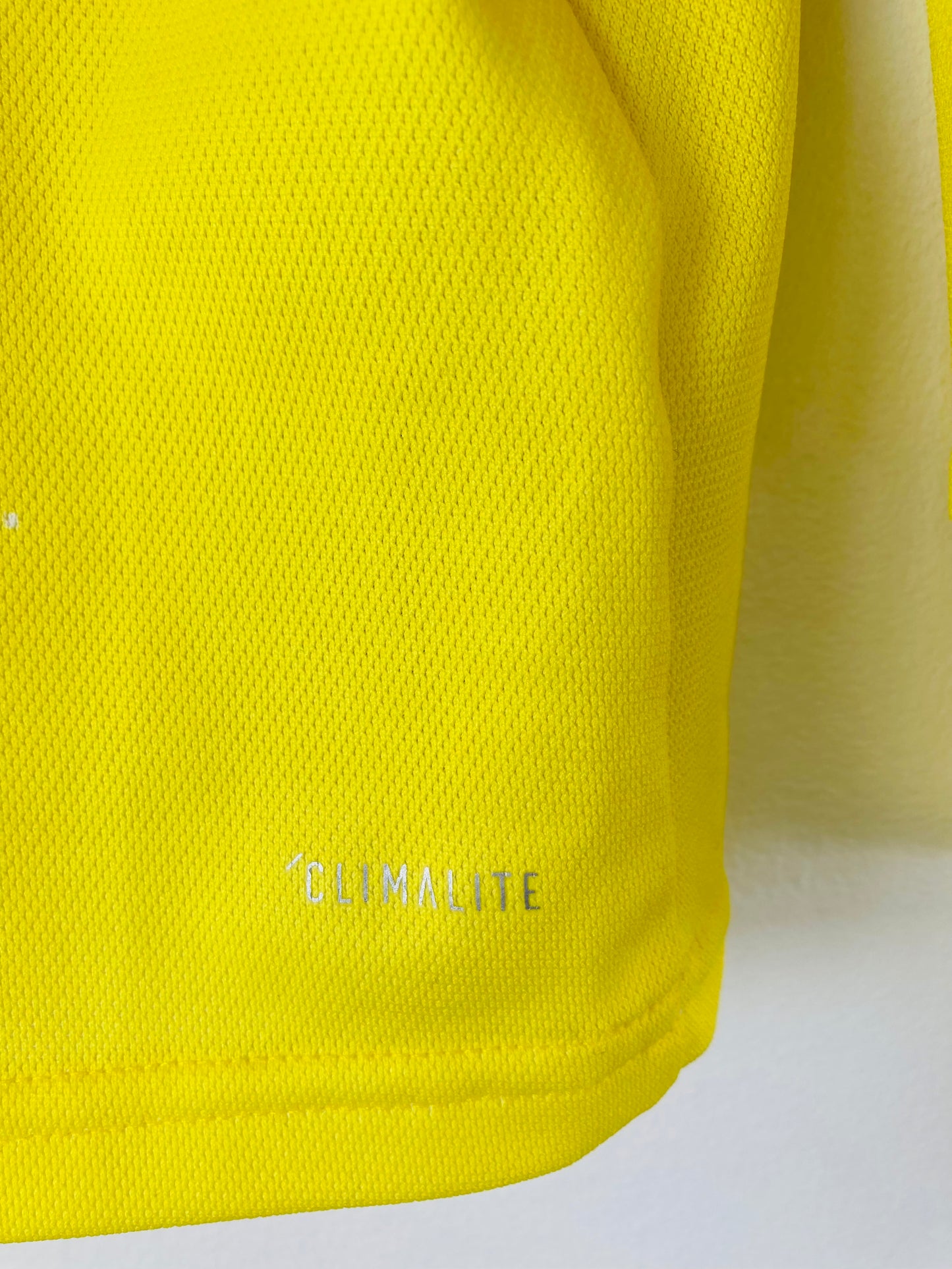 Colombia home football shirt 2018 medium
