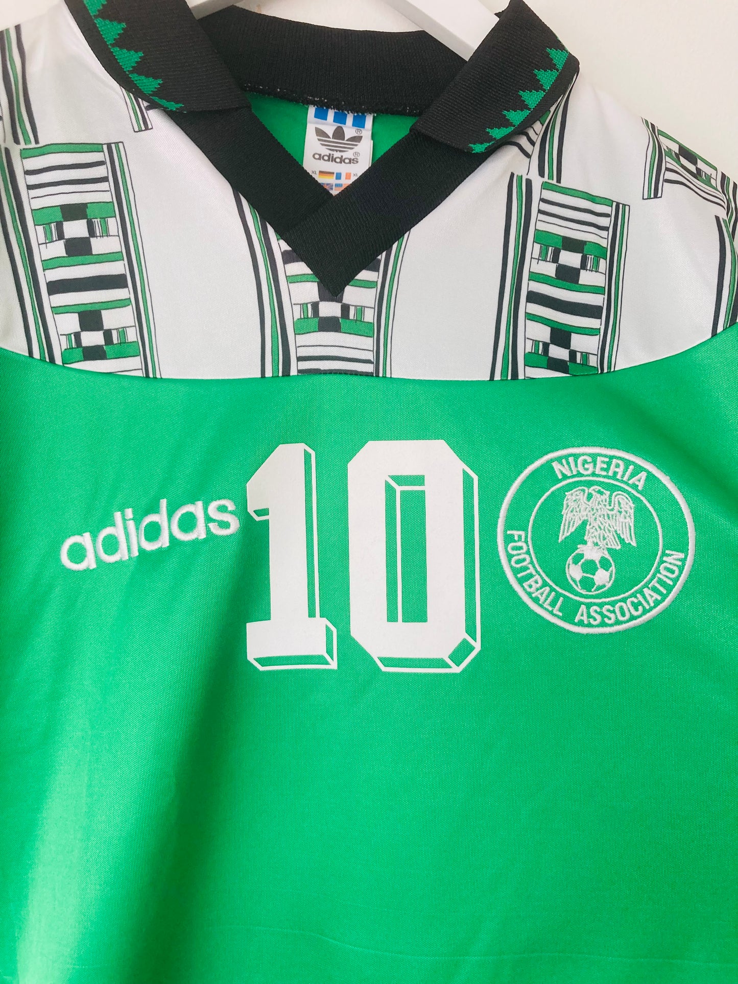 Nigeria home football shirt
W/C 1994 Okocha XL