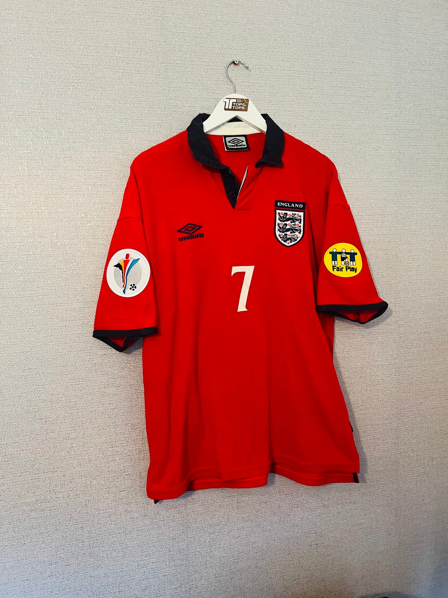 England away football shirt     Euro 2000 Beckham Large