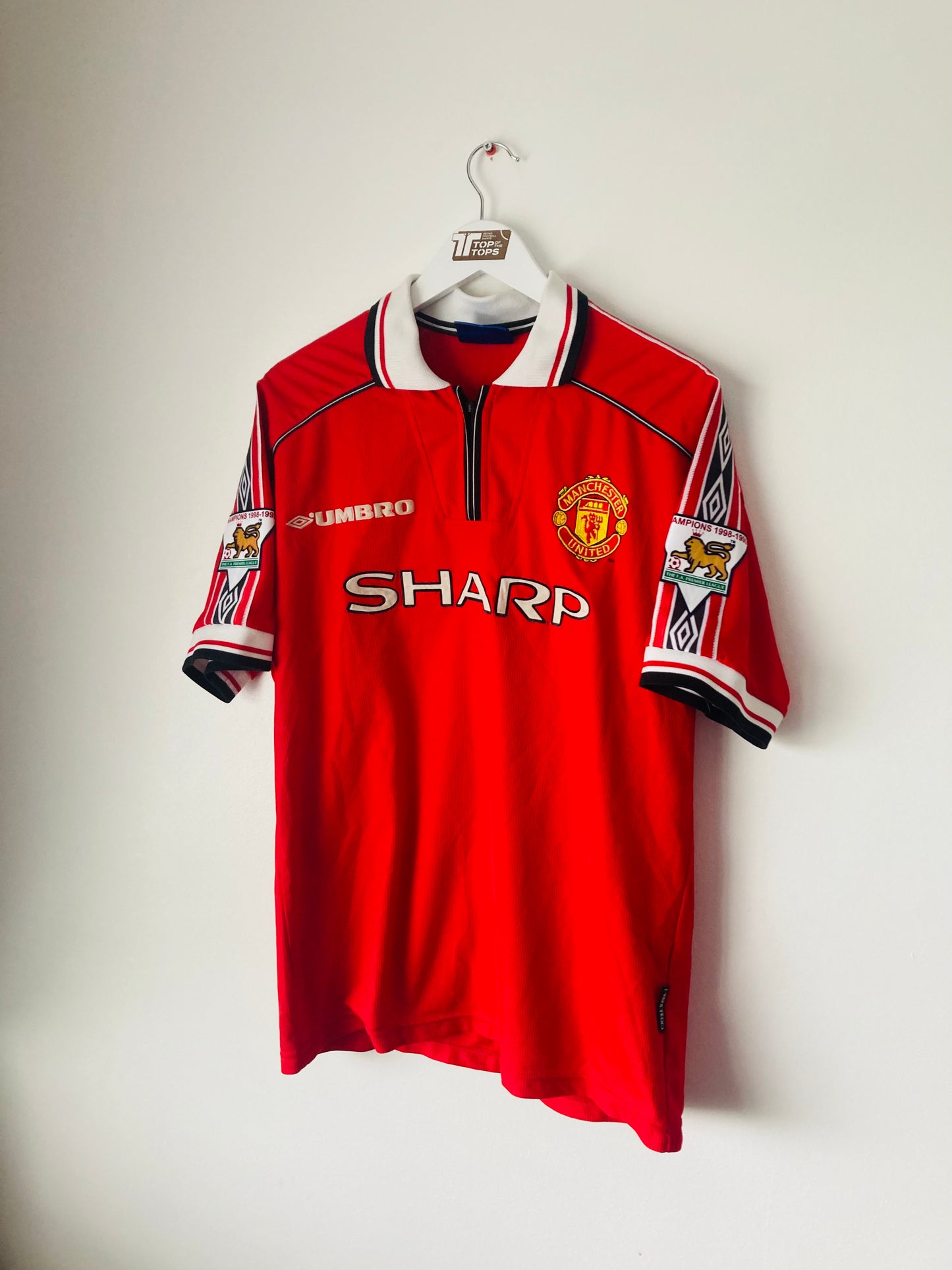 Manchester United home football shirt 1999/2000 Stam Large