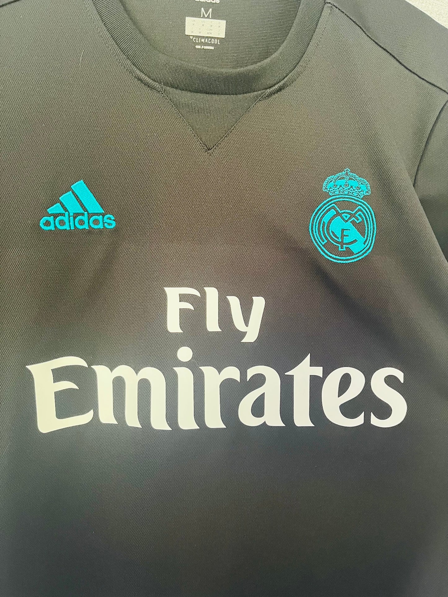 Real Madrid away football shirt 2017/18 CR7 Medium