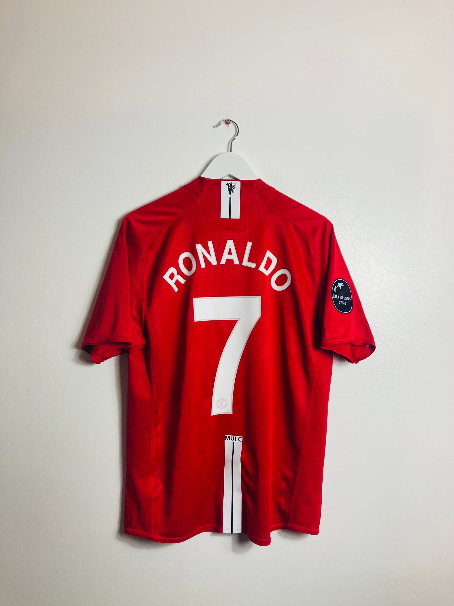 Manchester United home football shirt 2008/09 CR7 Large