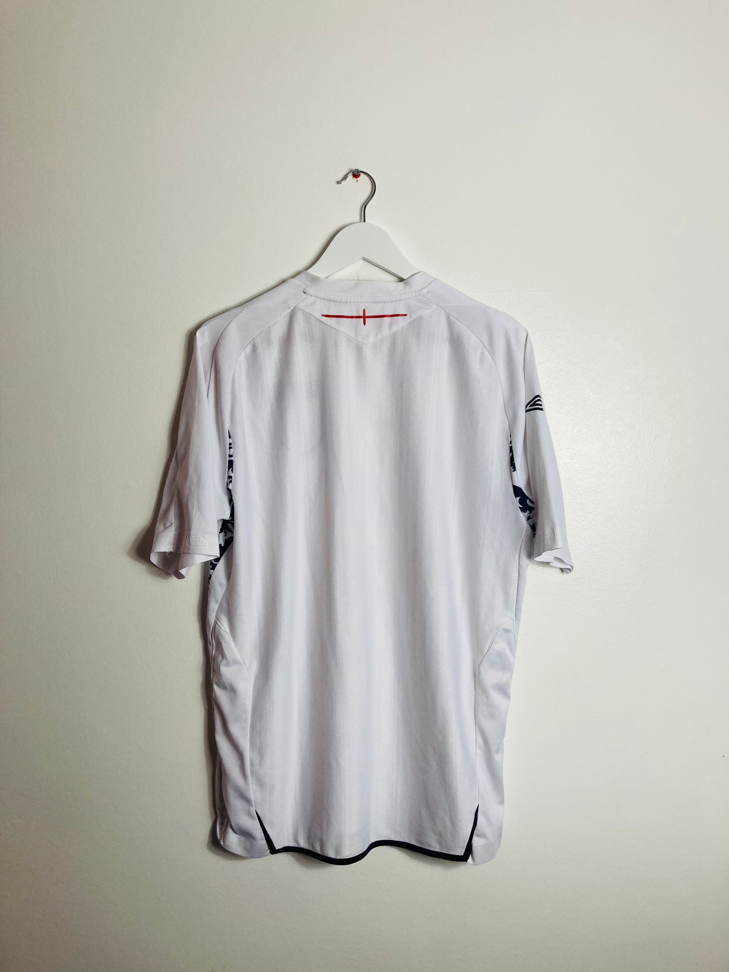 England home football shirt 2007/09 Large