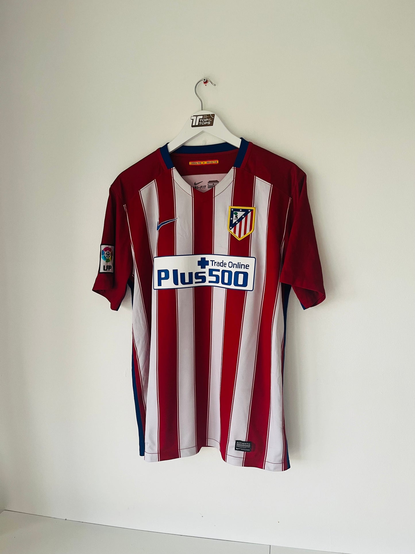 Atletico Madrid home football shirt 2015/16 Torres Large