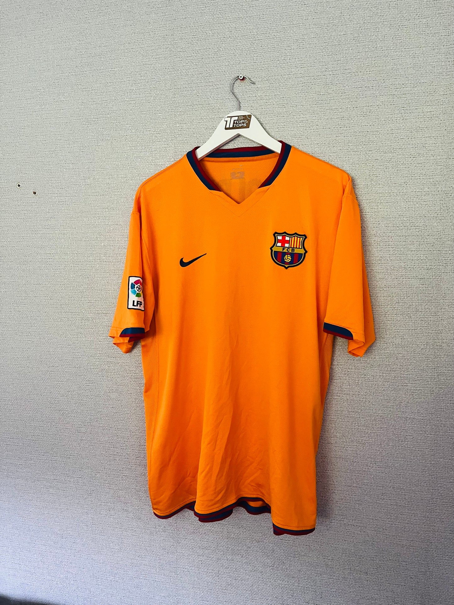 Barcelona away football shirt 2006/08 Ronaldinho XL