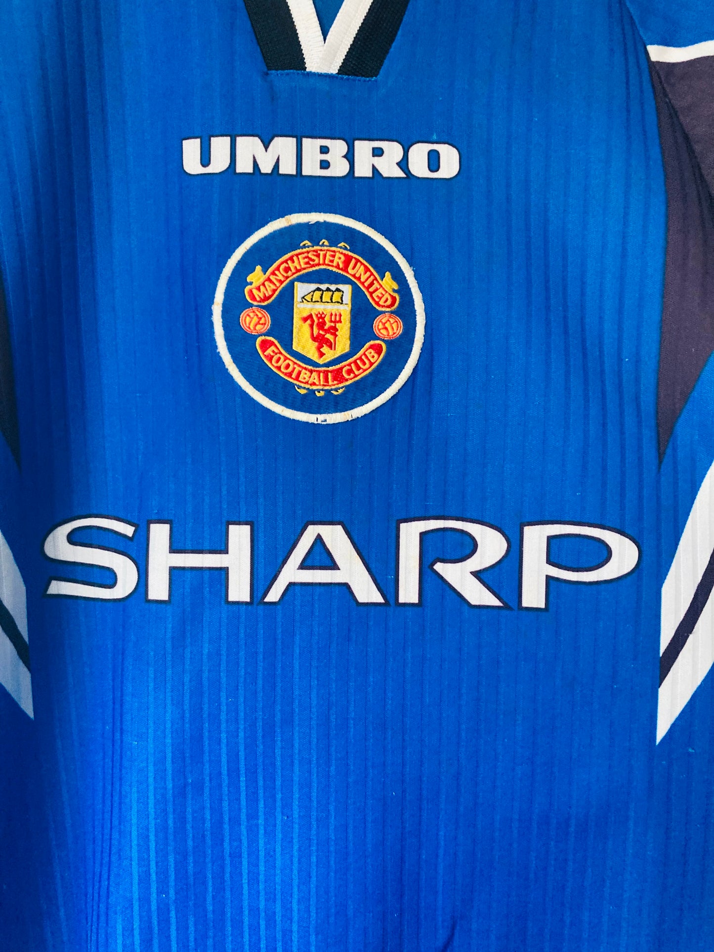 Manchester United third football shirt 1996/97 Beckham Large