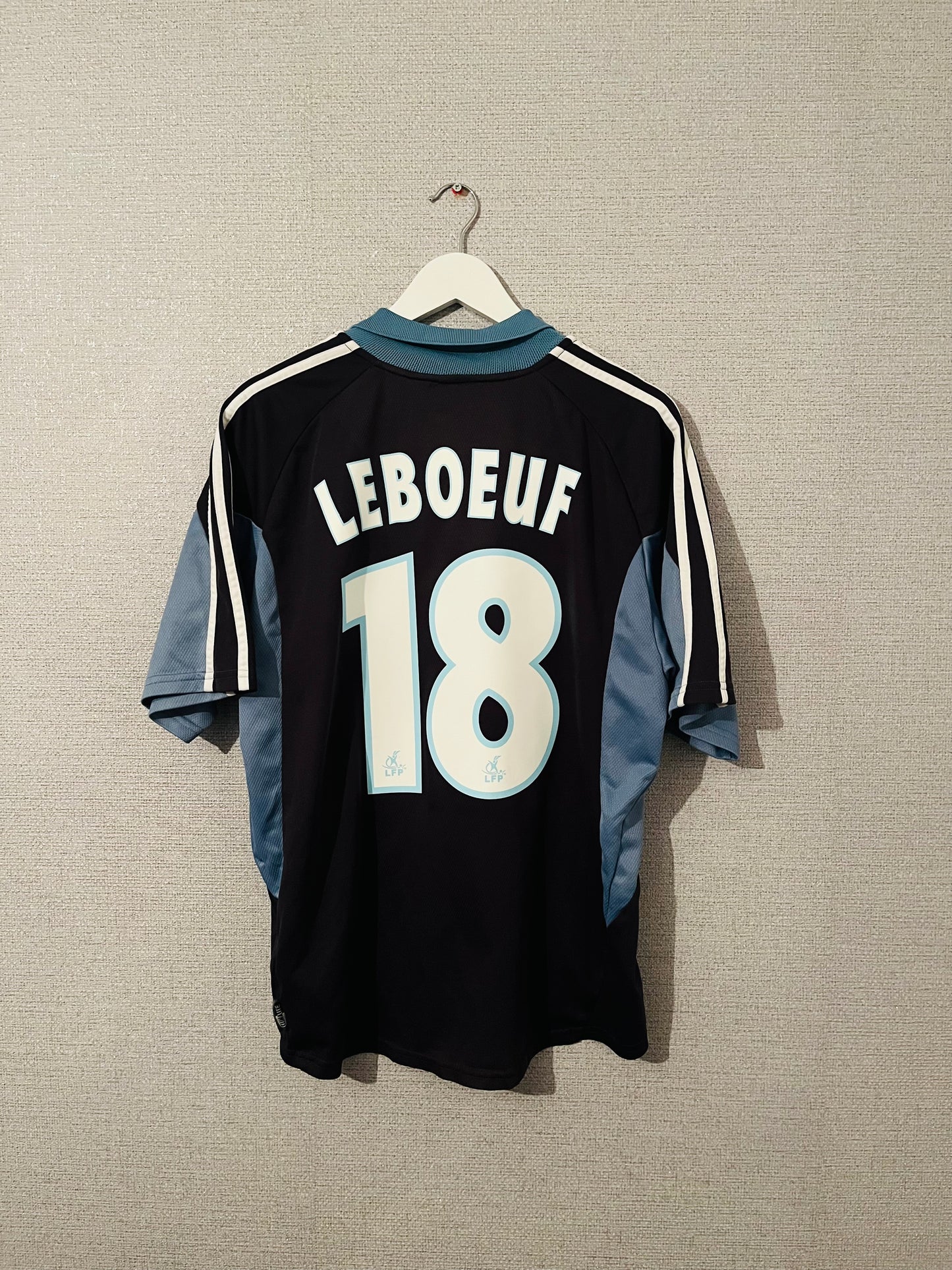 Marseille away football shirt 2001/02 Le Boeuf Large