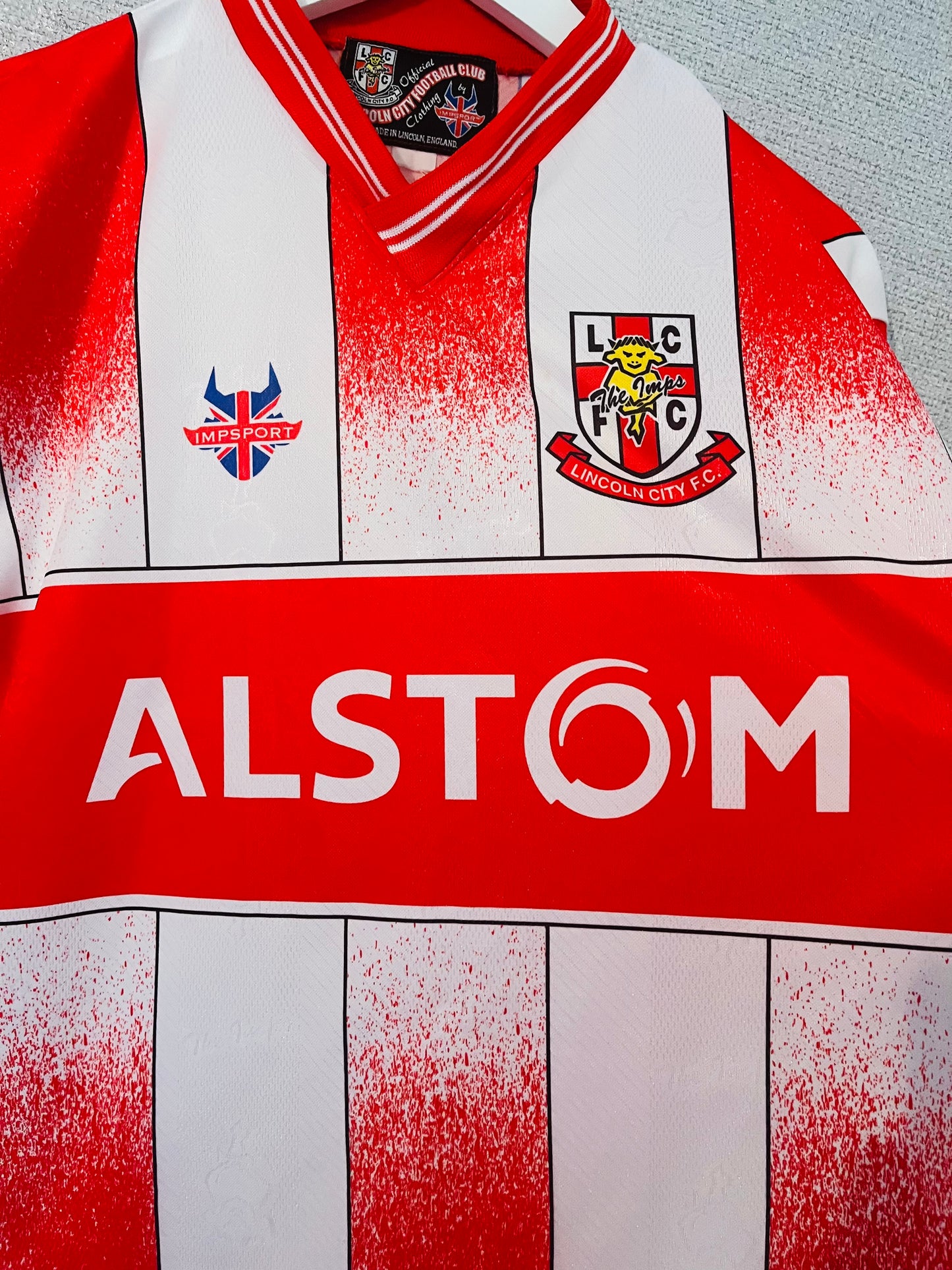 Lincoln City home football shirt 2001/02 XL