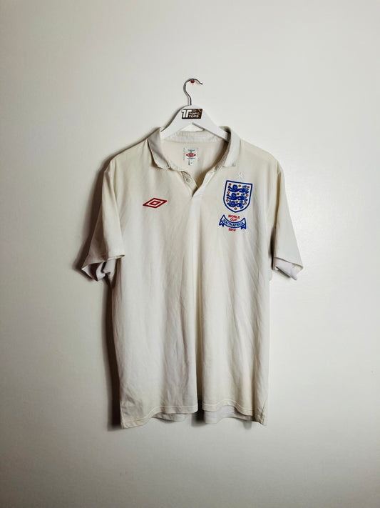England home football shirt 2010 XL