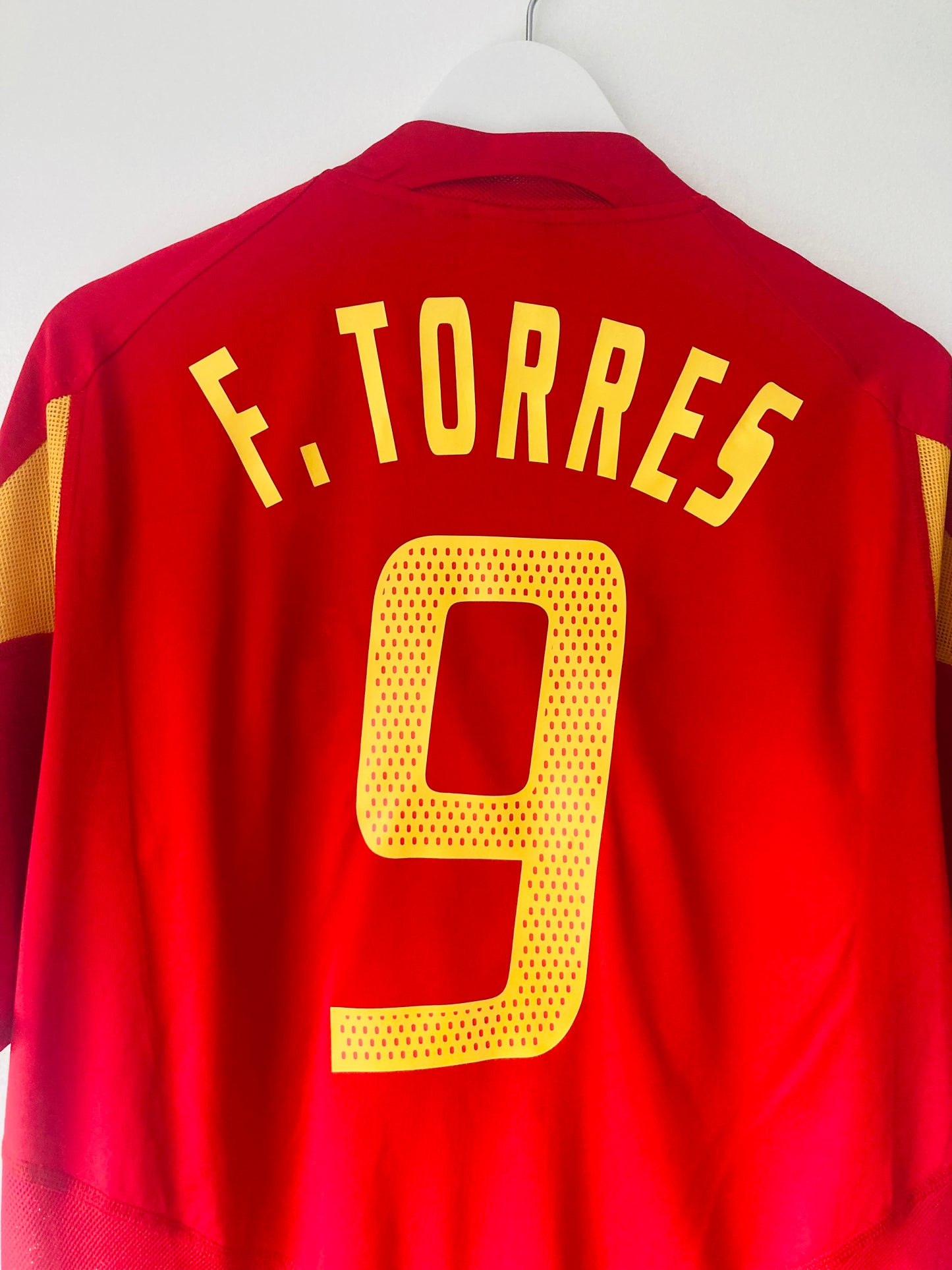 Spain home football shirt
Euro 2004 Torres large