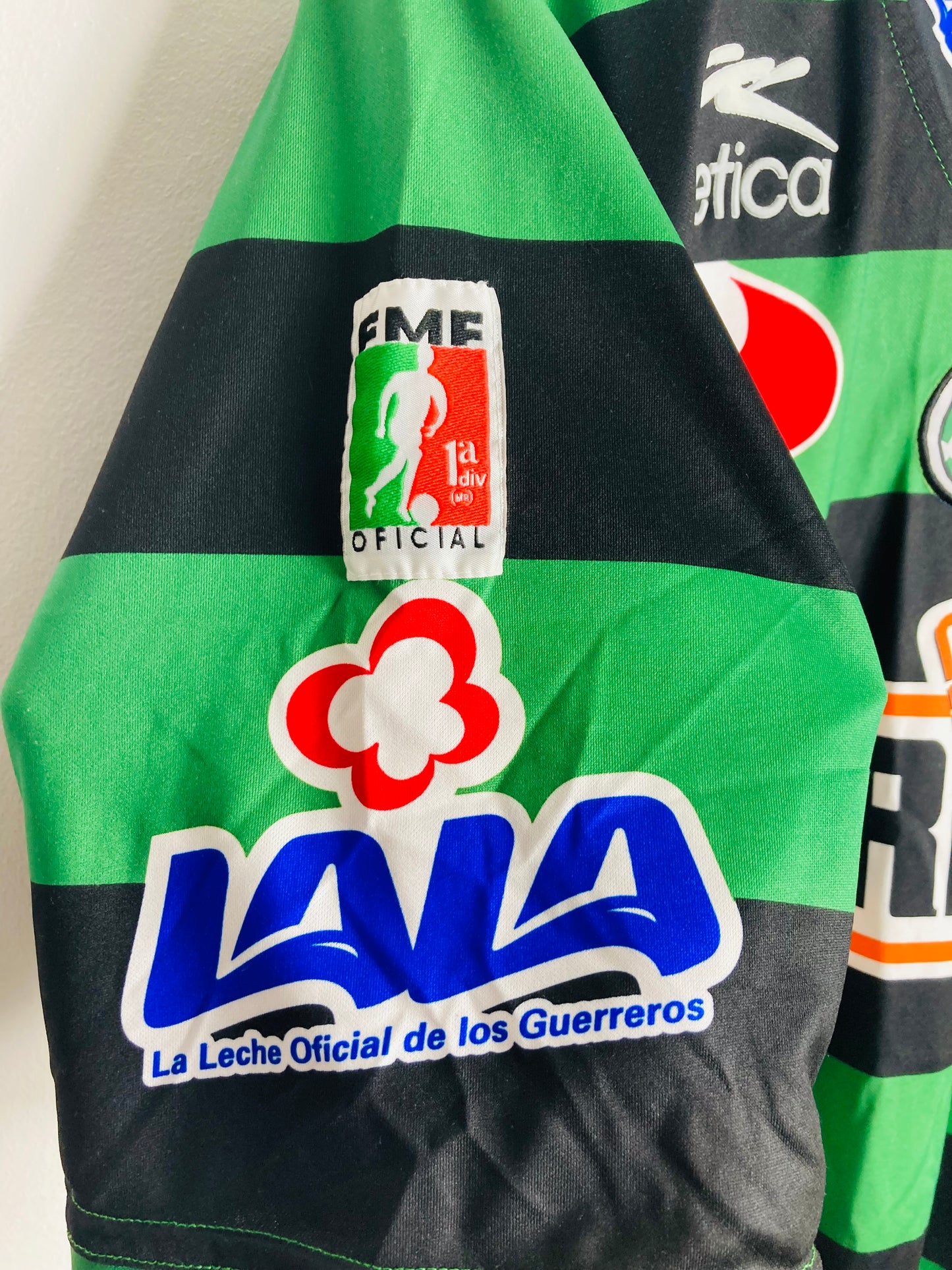 Santos Laguna third football shirt 2002/03 XL