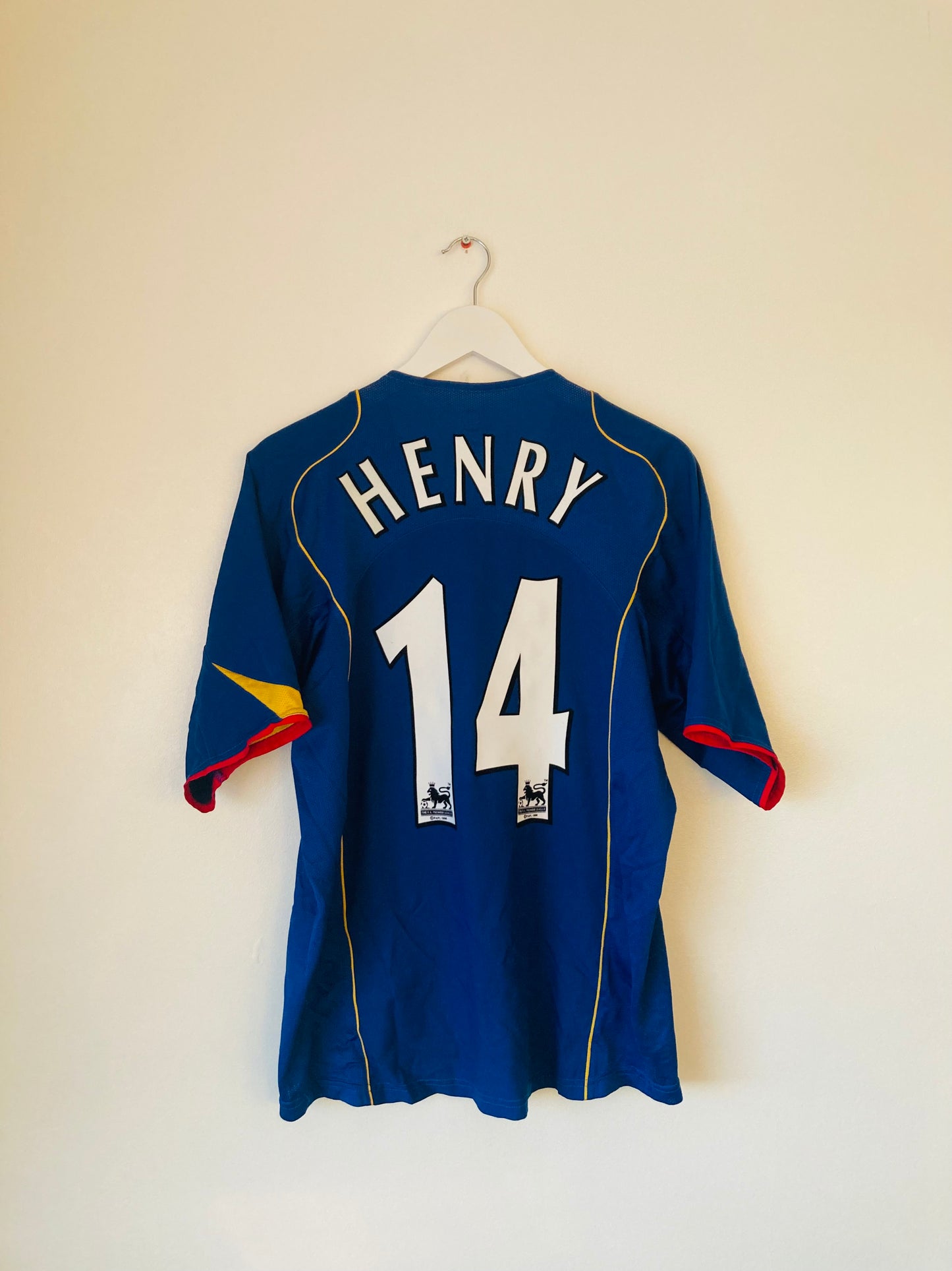 Arsenal away football shirt 2004/05 Henry Large