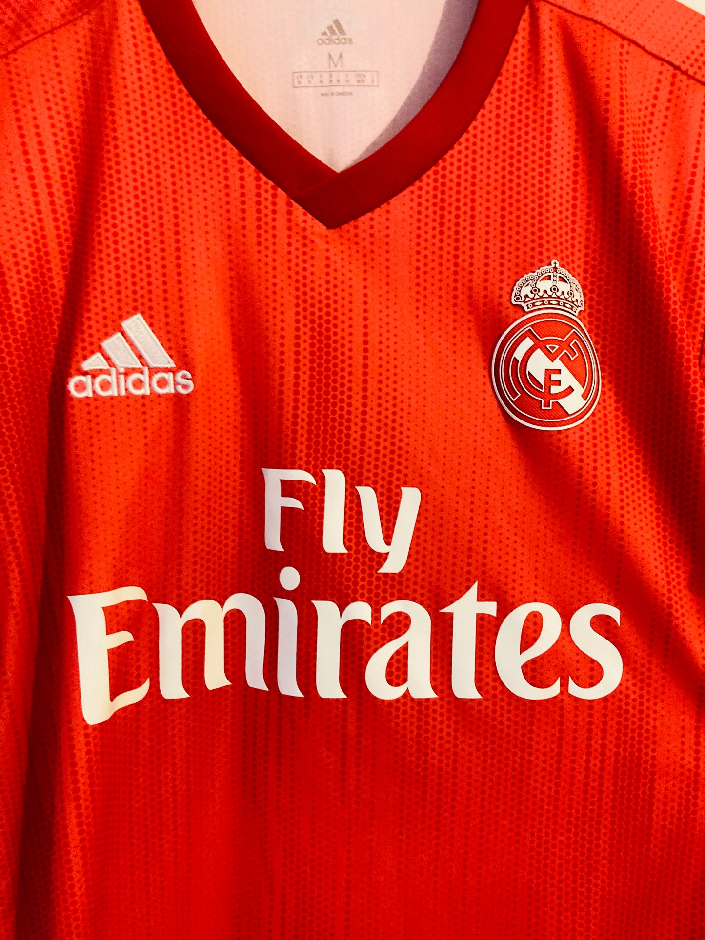 Real Madrid third football shirt 2018/19 Bale Medium