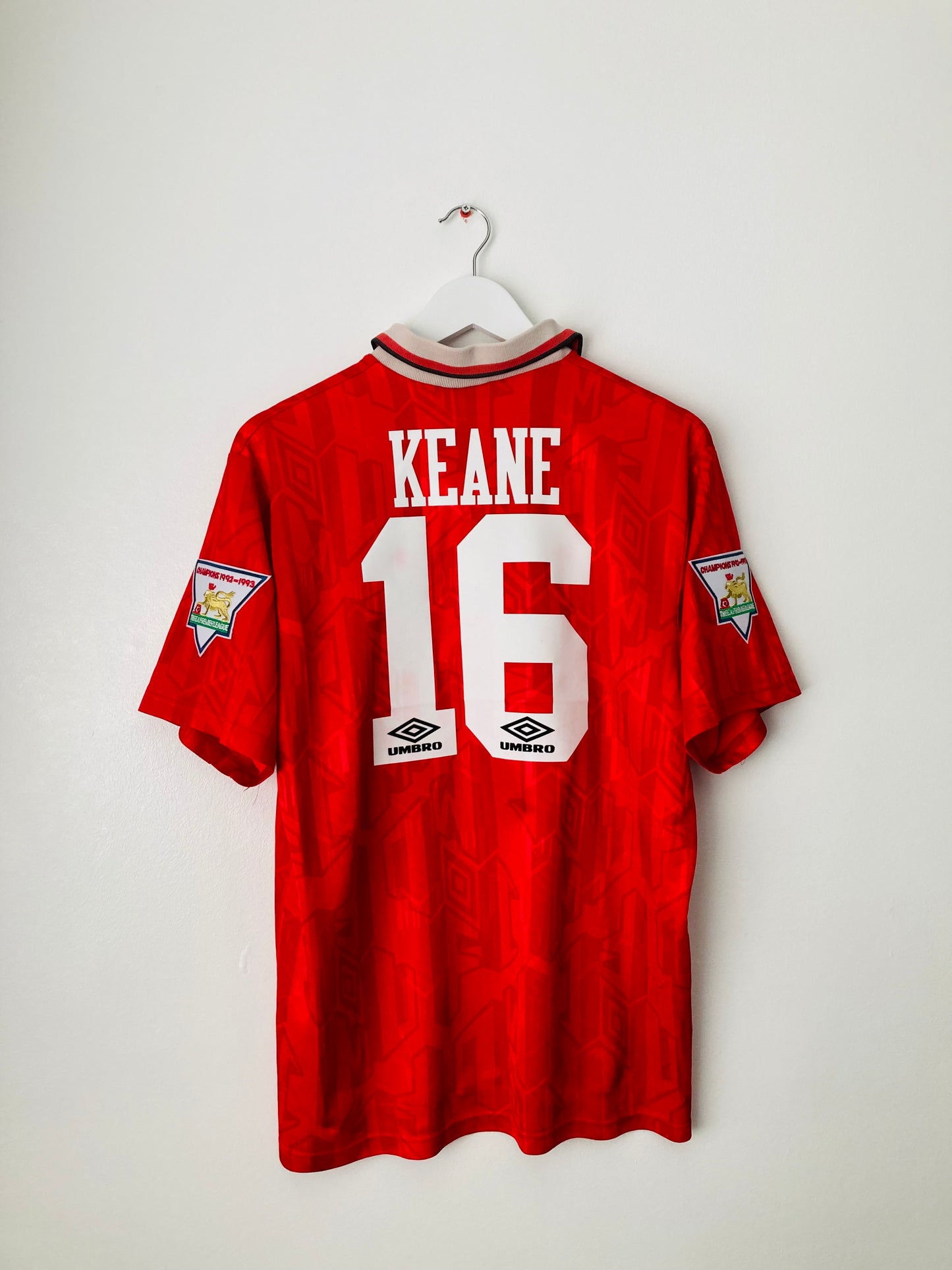 Manchester United home football shirt 1993/94 Keane Large