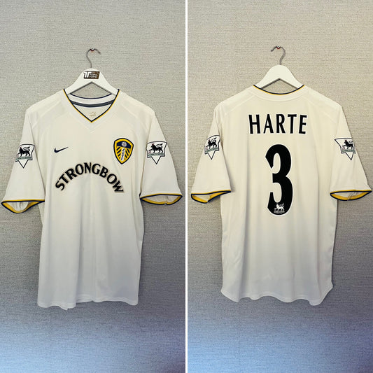 Leeds United home football shirt
2000/02 Harte Medium