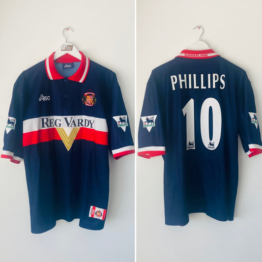 Sunderland away football shirt
1999/2000 Phillips XL