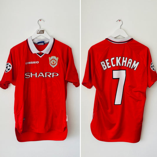 Manchester United home European football shirt
1997/99 Beckham Medium