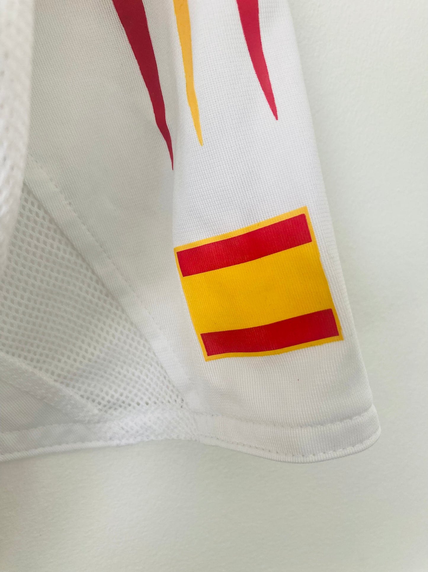 Spain away football shirt 2004/06 Torres Medium player version