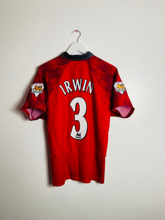 Manchester United home football shirt
1997/98 Irwin Medium