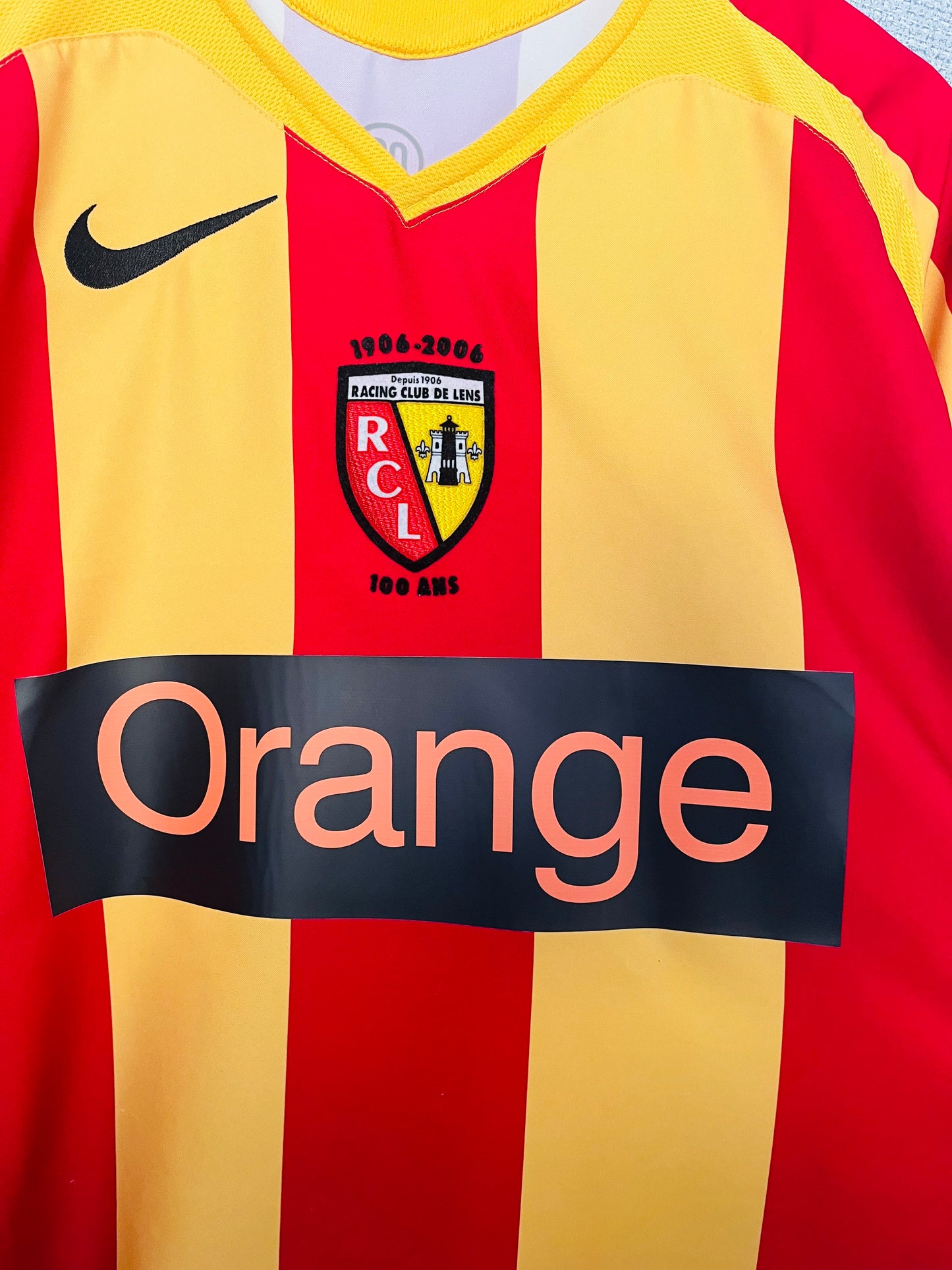 Lens home football shirt 2005/06 Keita XL