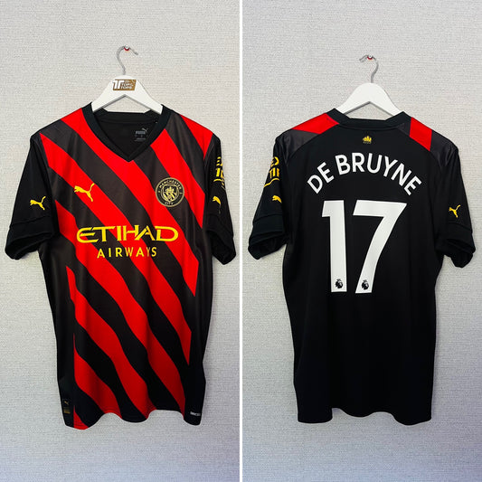 Manchester City away football shirt 2022/23 De Bruyne Large