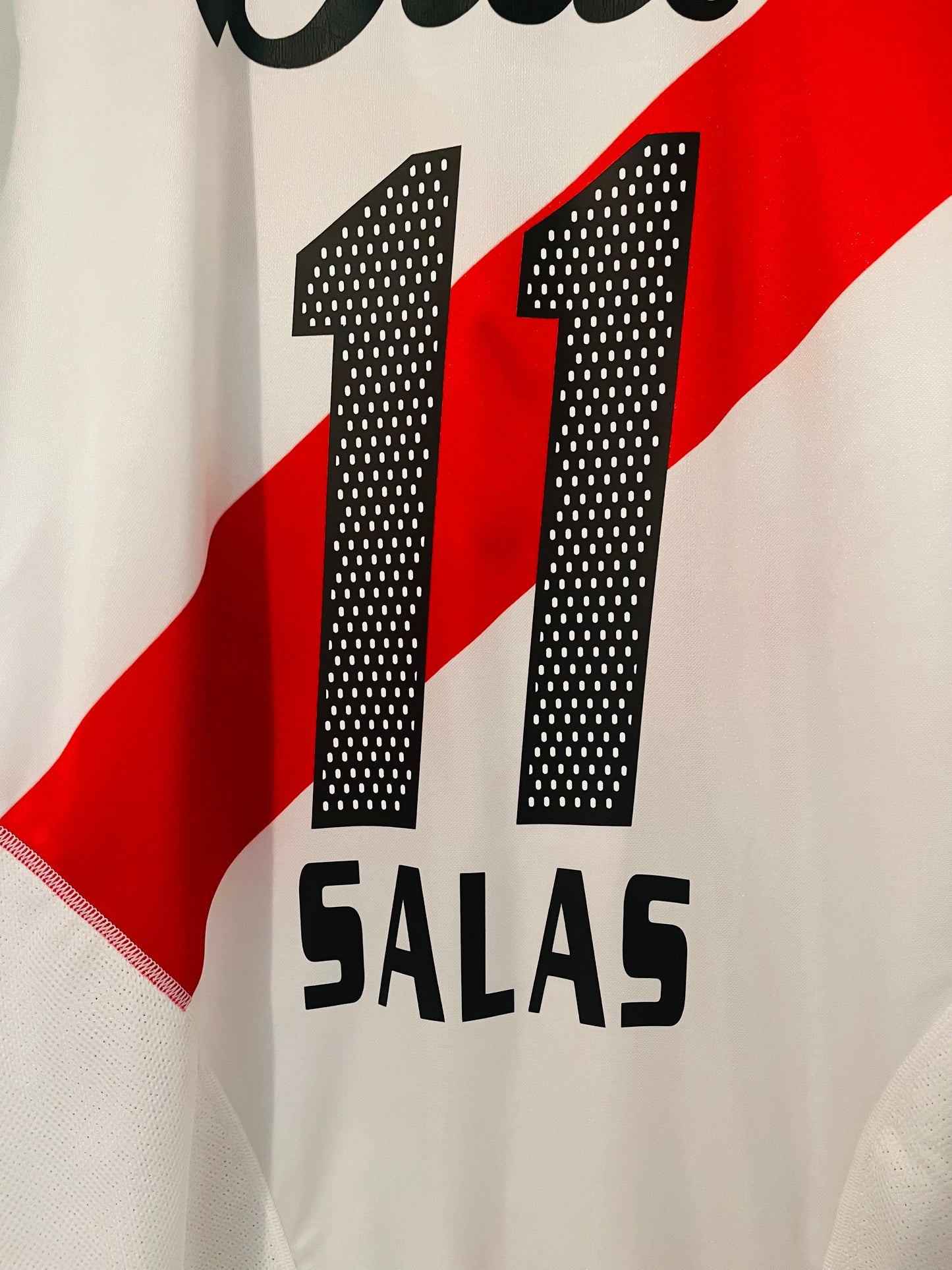 River Plate home football shirt 2004/05 Salas XL