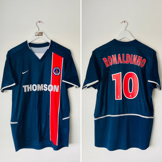 PSG home football shirt
2002/03 Ronaldinho Medium