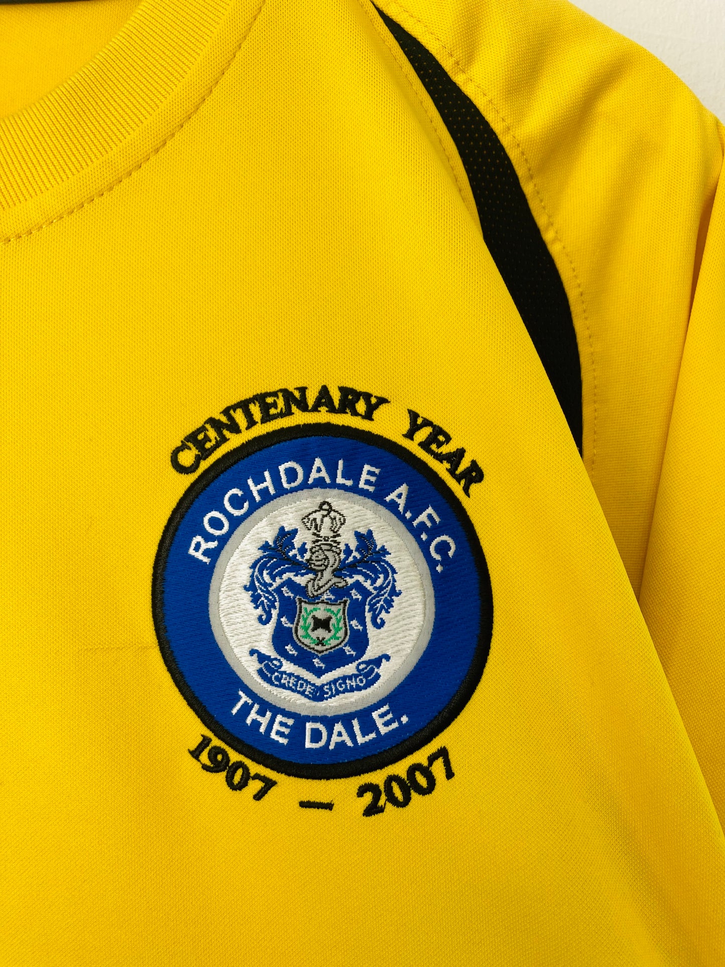 Rochdale away football shirt
2007/08 XXL