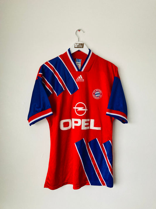 Bayern Munich home football shirt 1993/95 medium