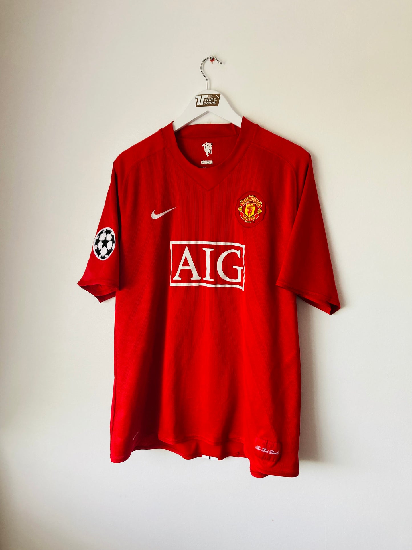 Manchester United home football shirt
2007/08 CR7 XXL