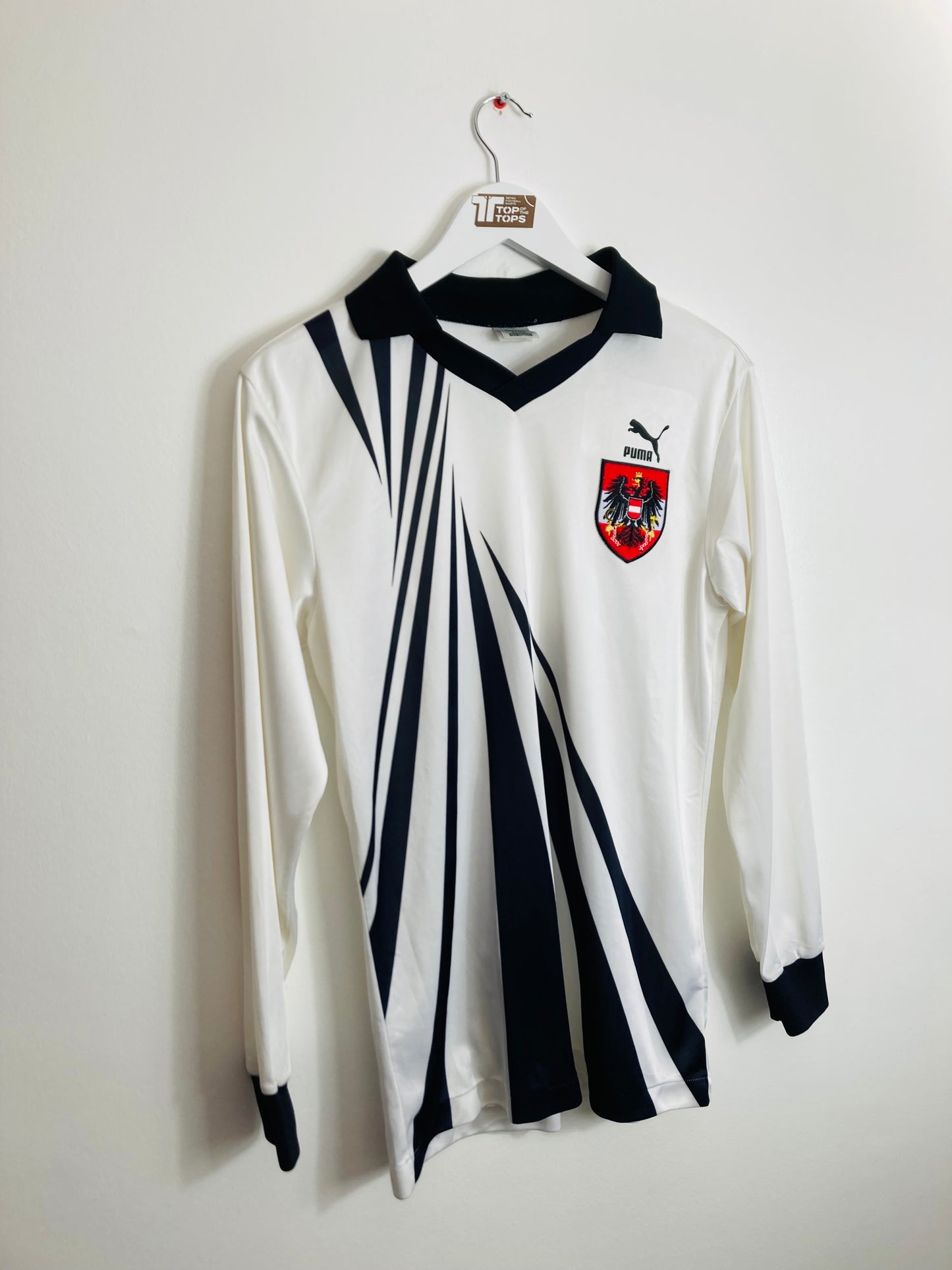 Austria home football shirt W/C 90 medium