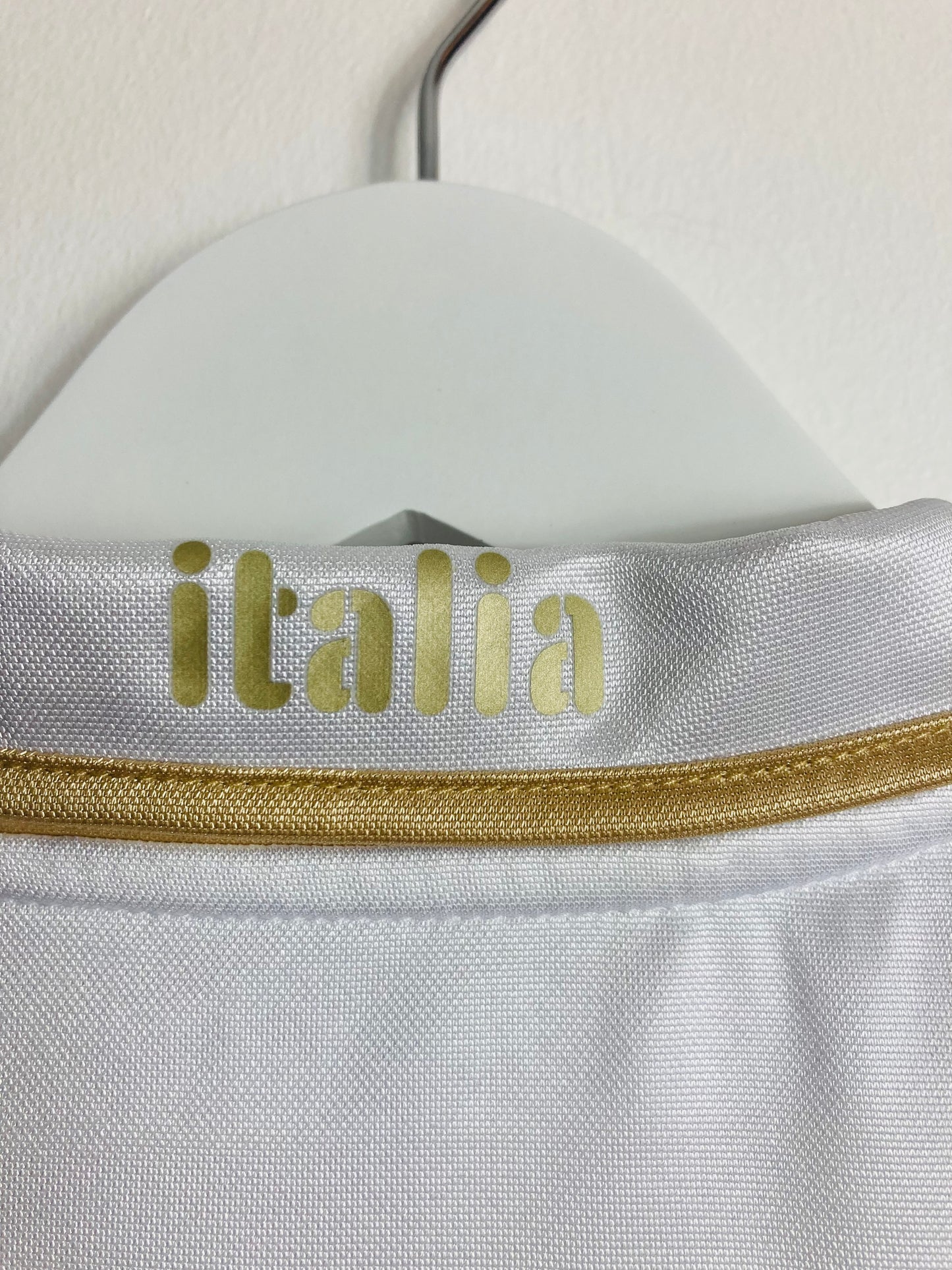 Italy away football shirt
Euro 2008 Grosso Large
