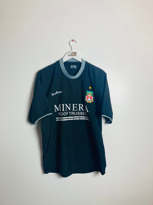 Wrexham away football shirt
2004/05 Medium