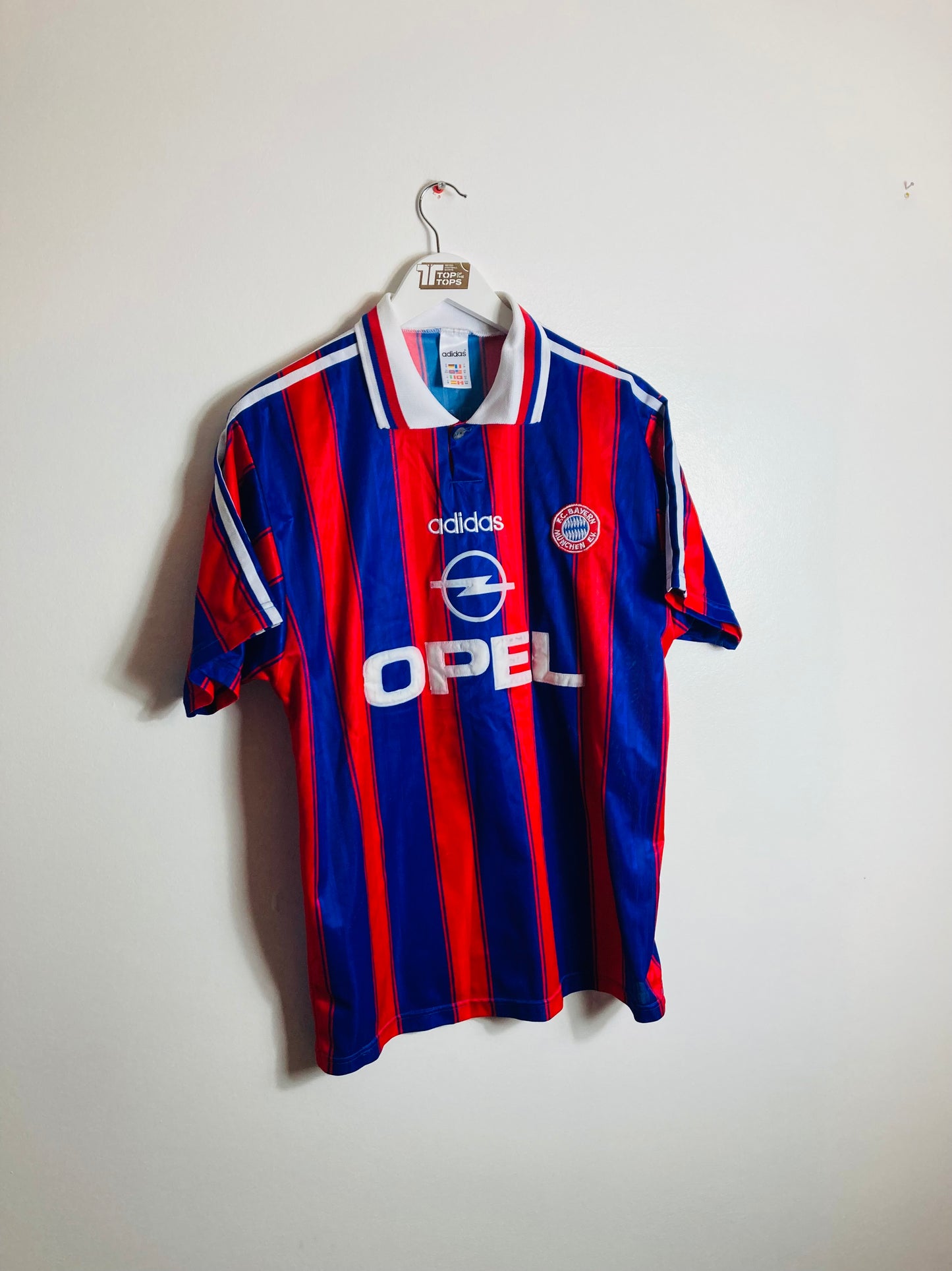 Bayern Munich home football shirt
1995/97 Scholl Medium