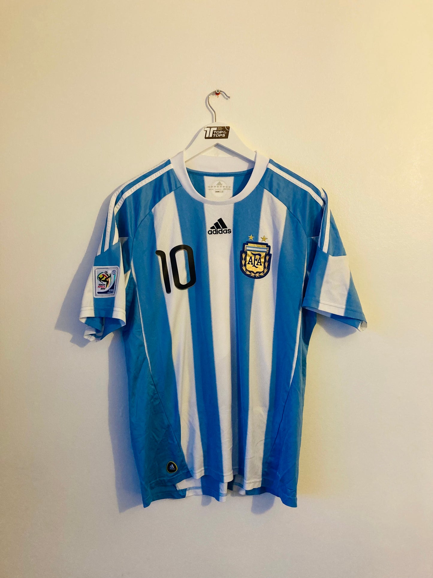 Argentina home football shirt
World Cup 2010 Messi large