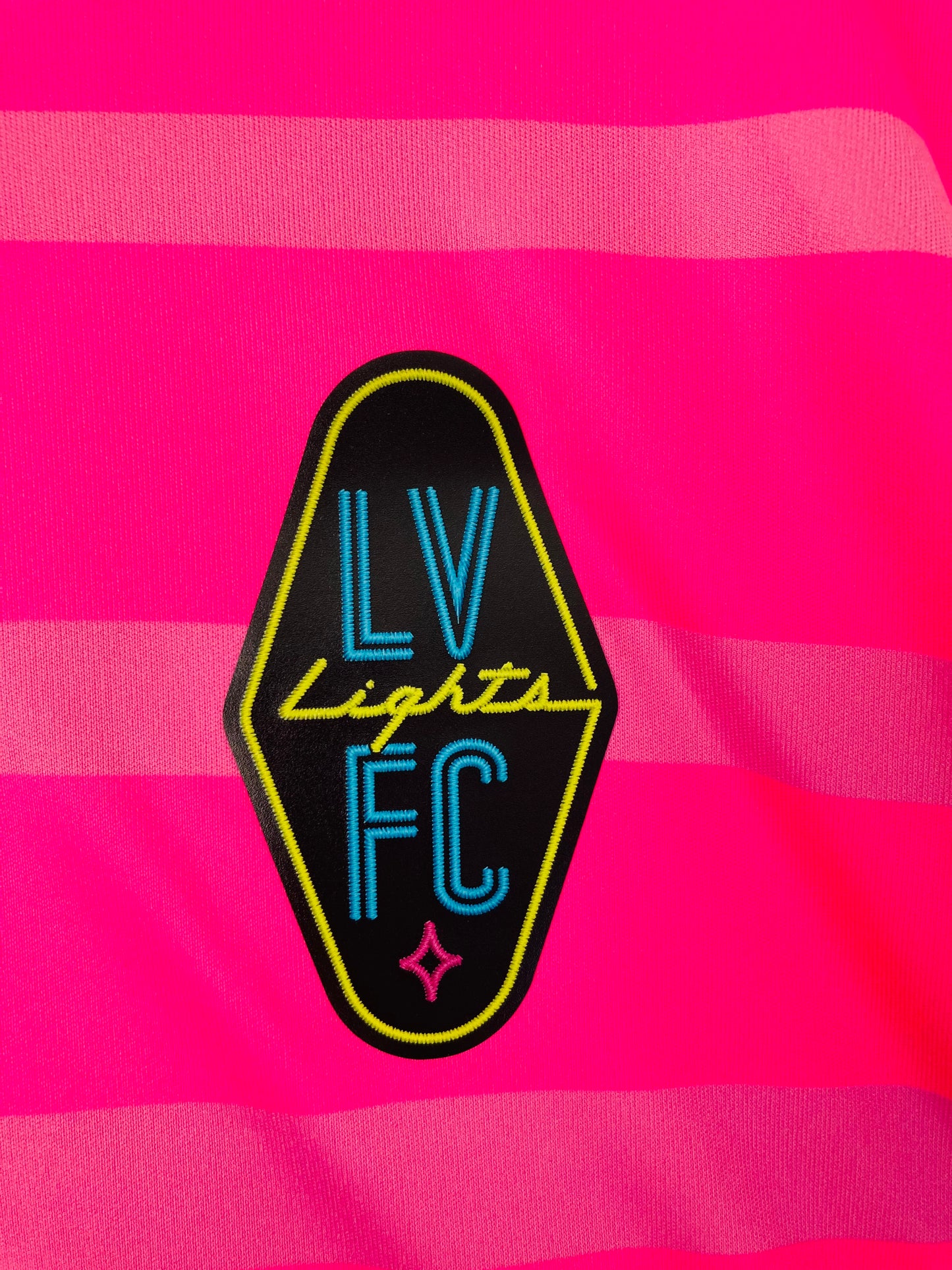 Las Vegas Lights goalkeeper football shirt
2018/19 medium