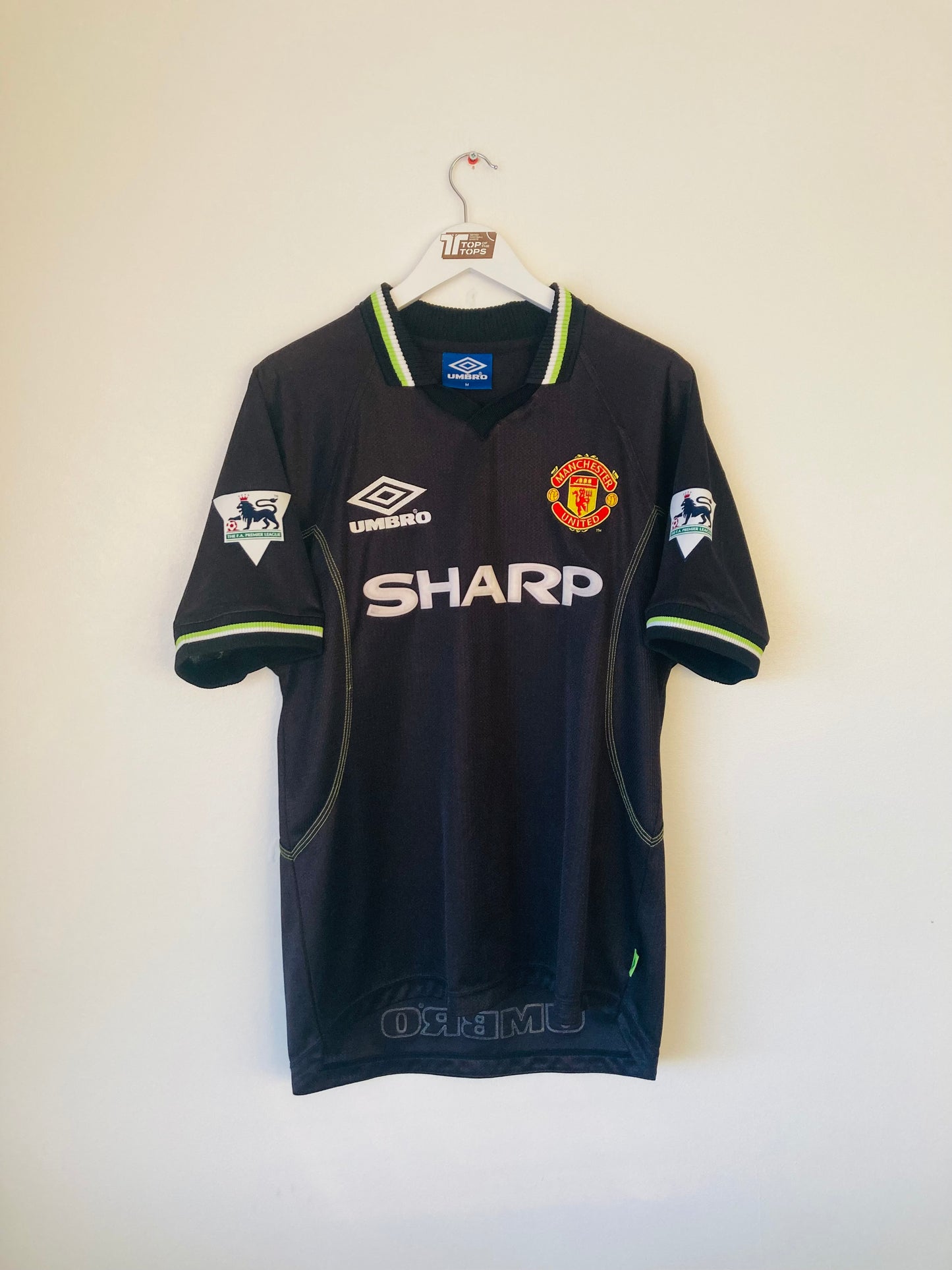 Manchester United third football shirt 1998/99 Beckham medium