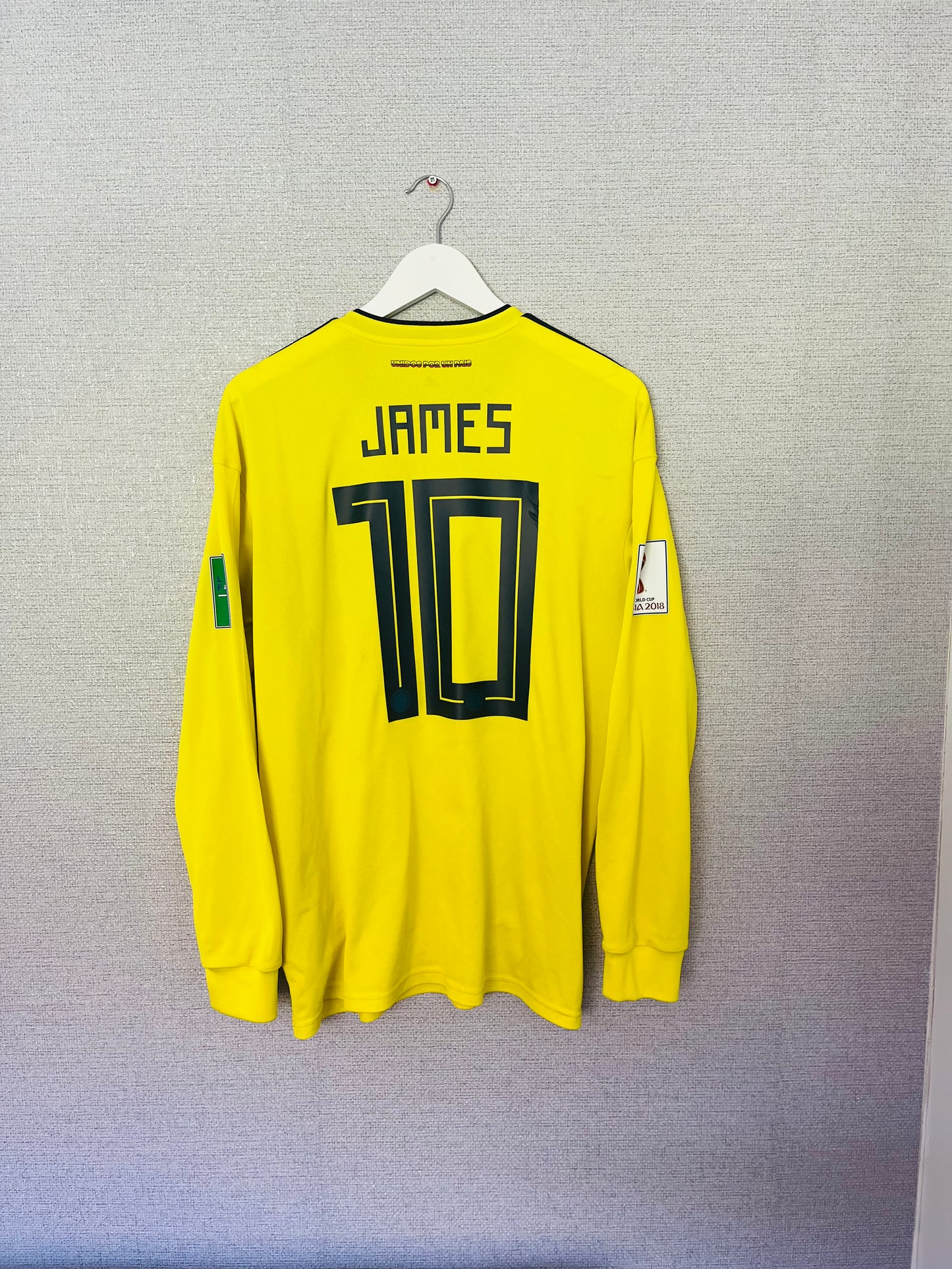 Colombia home football shirt W/C 2018 James Large