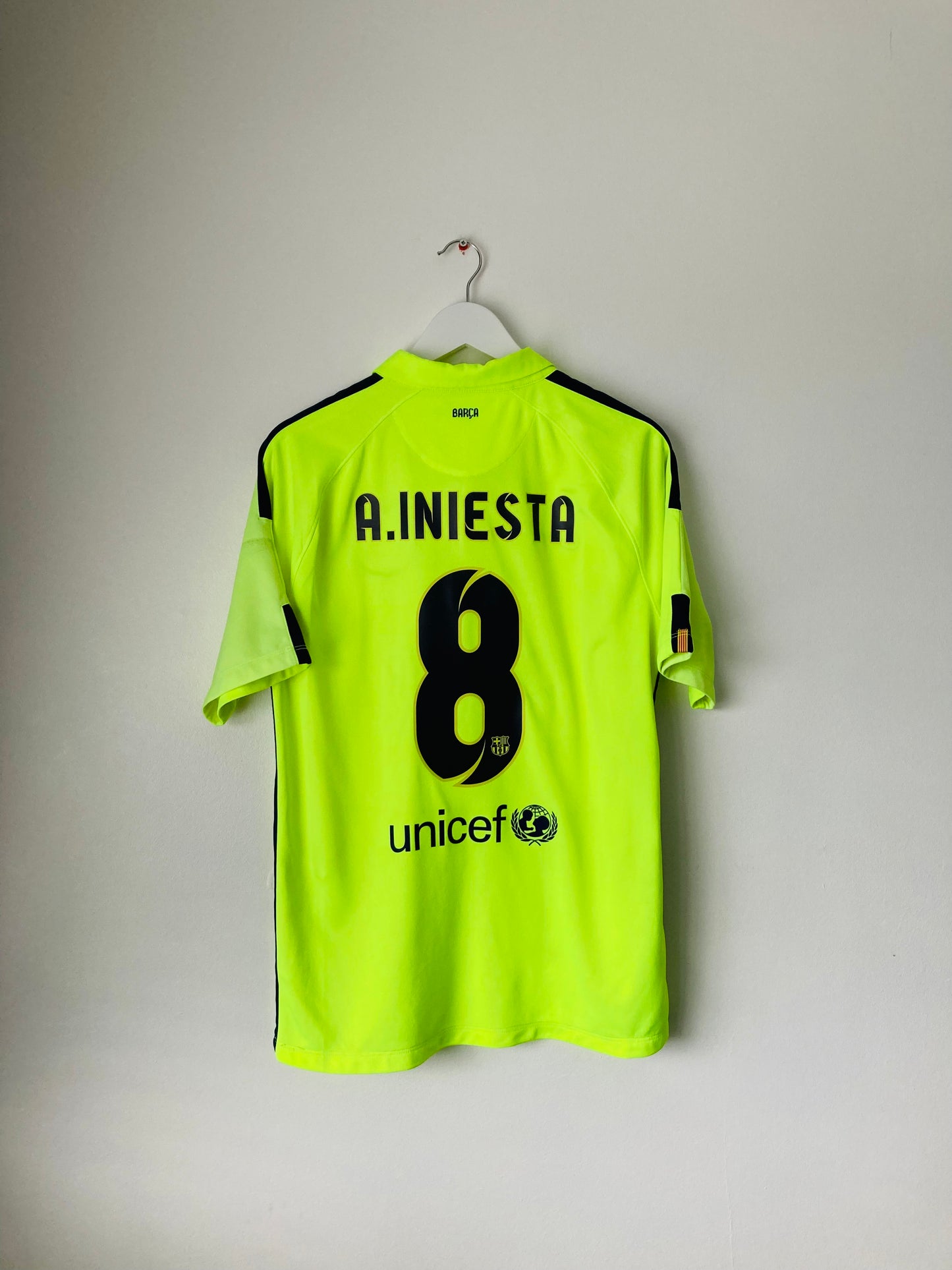 Barcelona third football shirt 2014/15 Iniesta Large