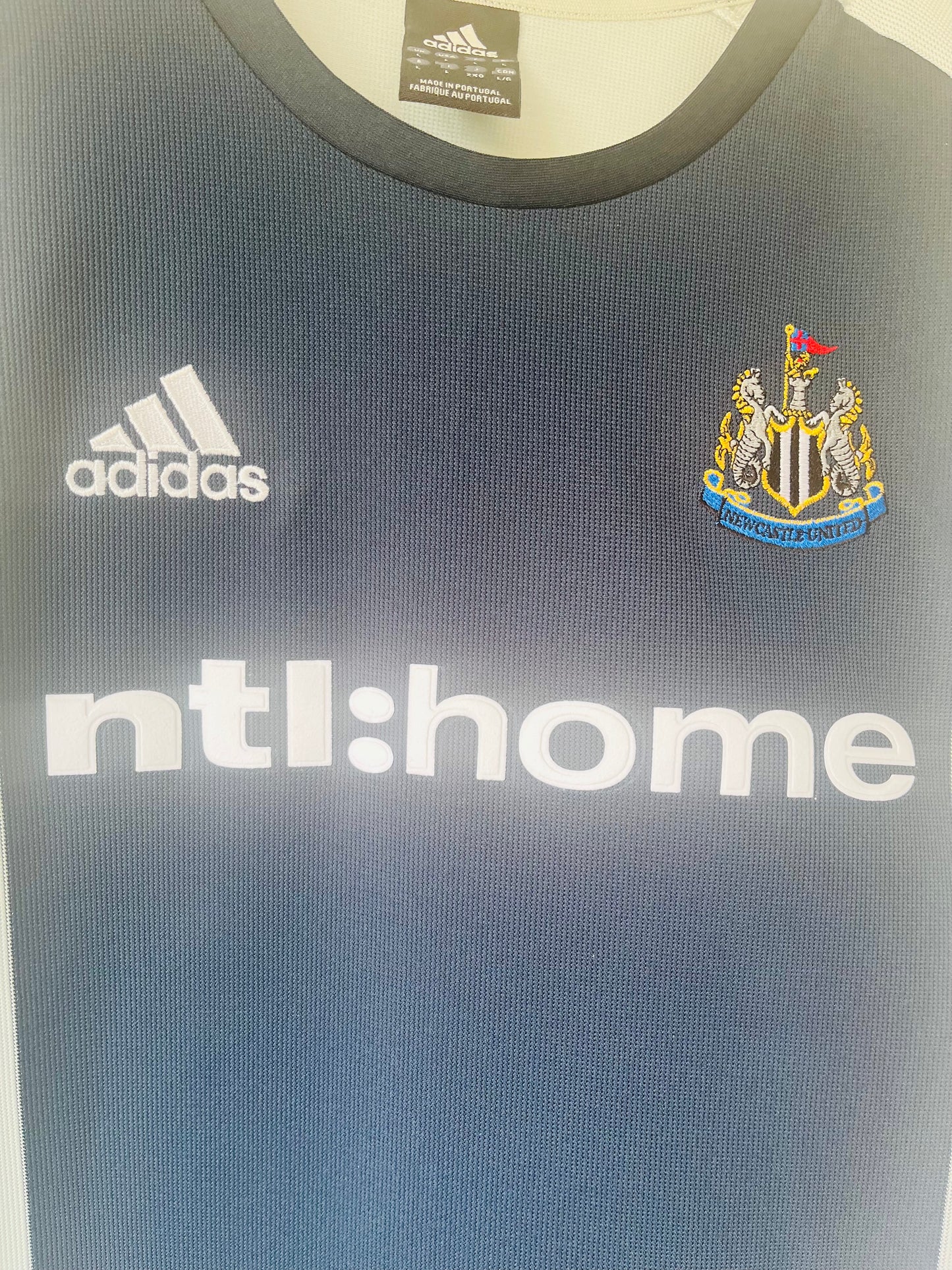 Newcastle United away football shirt 2002/03 Robert Large
