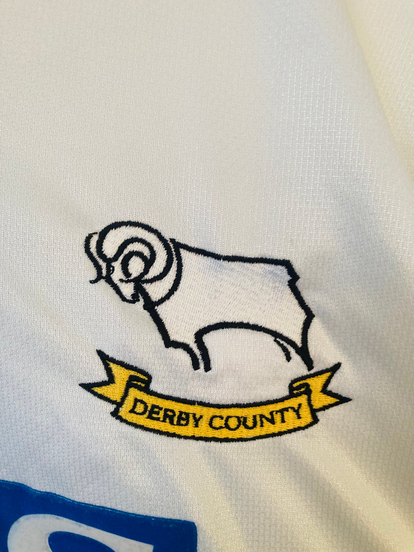 Derby County home football shirt Taribo West 1999/2000 medium