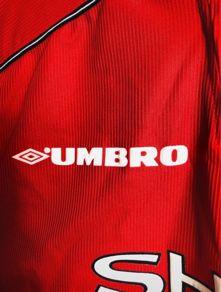 Manchester United home football shirt Beckham Medium