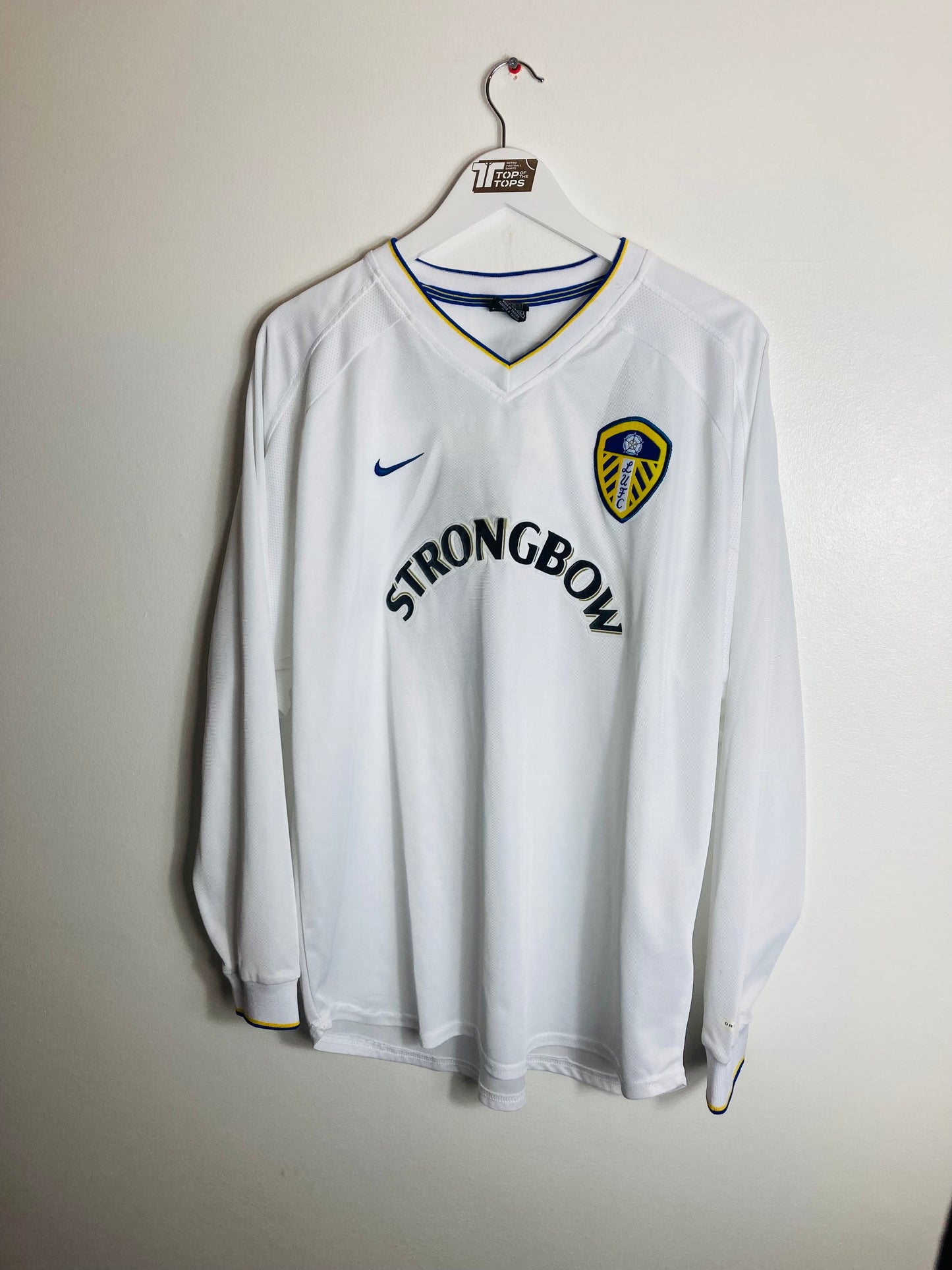 Leeds United home football shirt
2000/02 Duberry Large