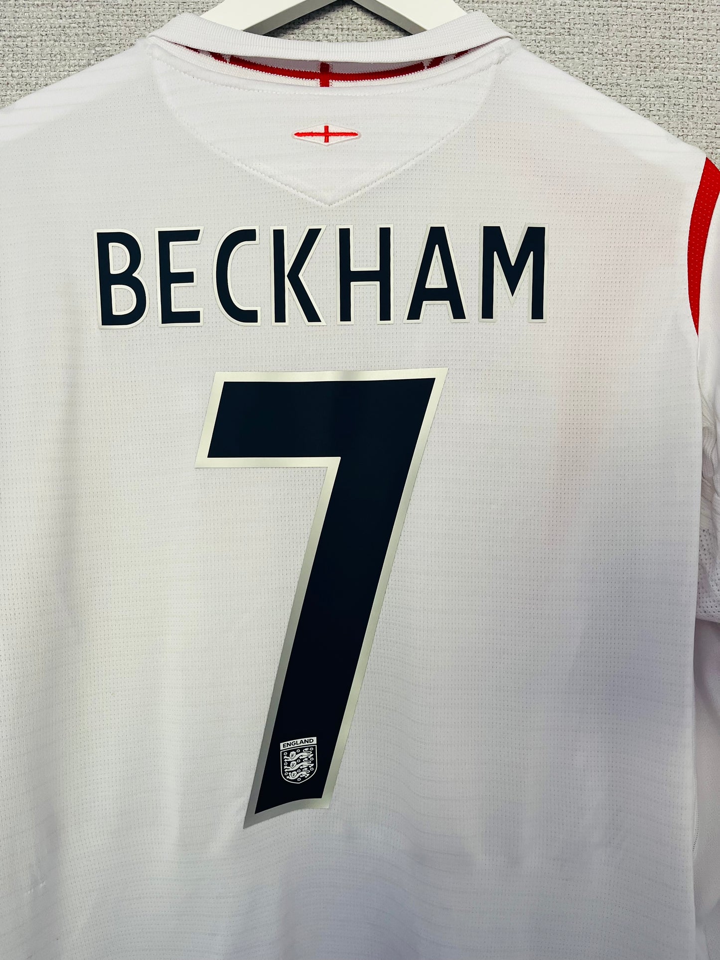 England home football shirt
W/C 2006 Beckham Medium