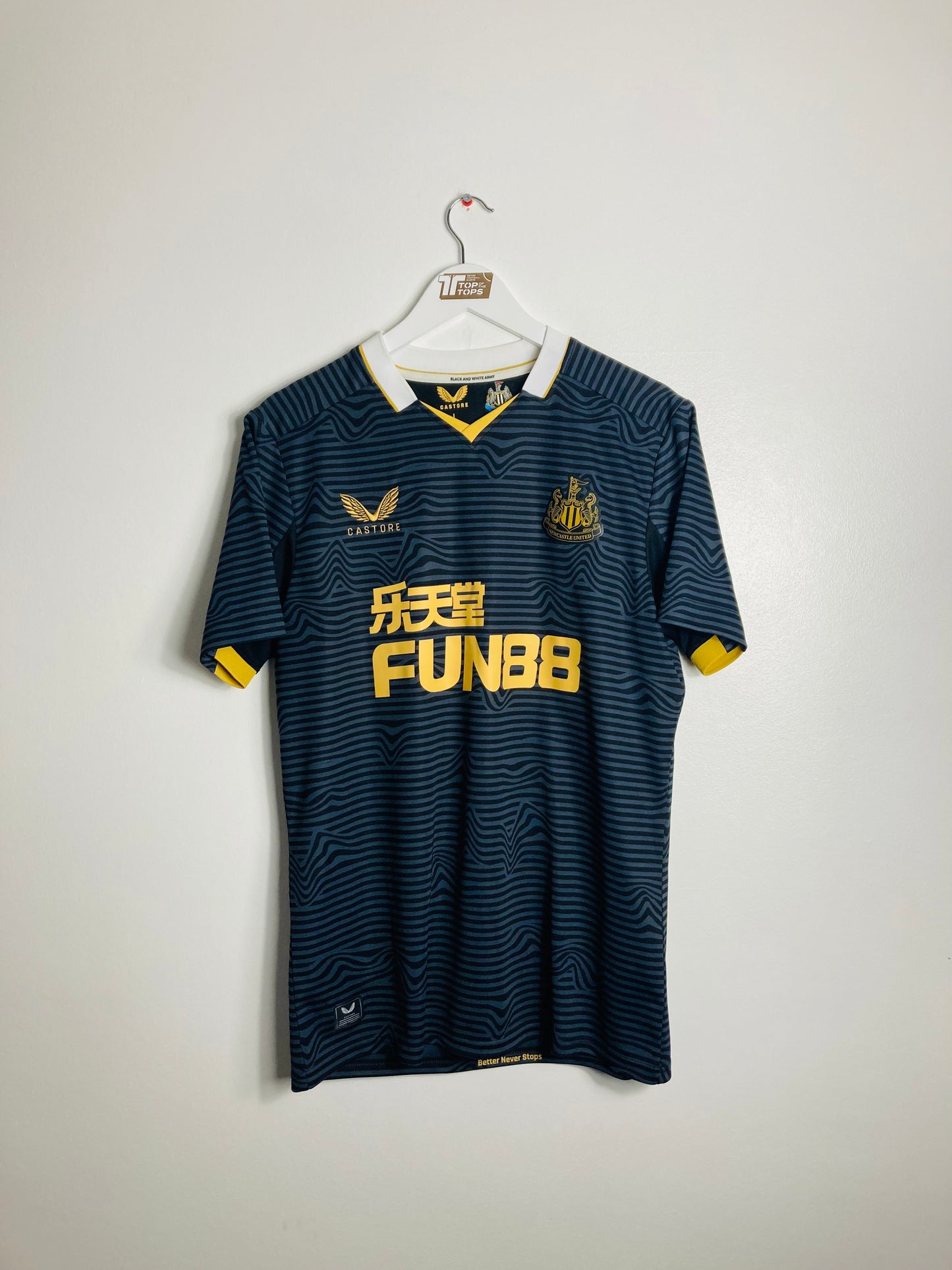 Newcastle United third football shirt
2021/22 large