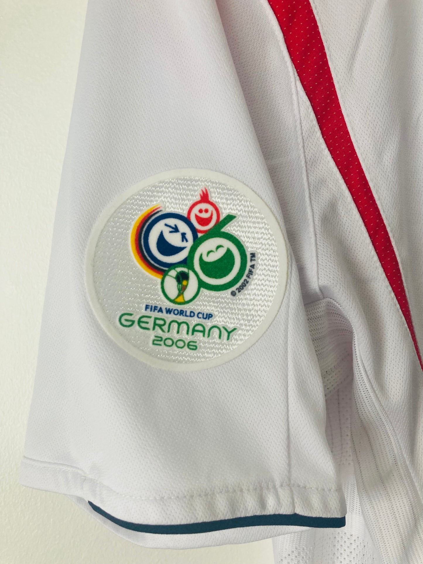 England home football shirt
World Cup 2006 Beckham XL